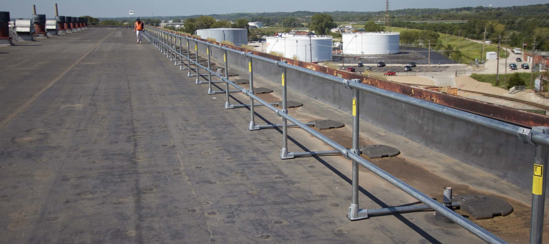 Roof Edge Protection KeeGuard free standing system Simplified Safety