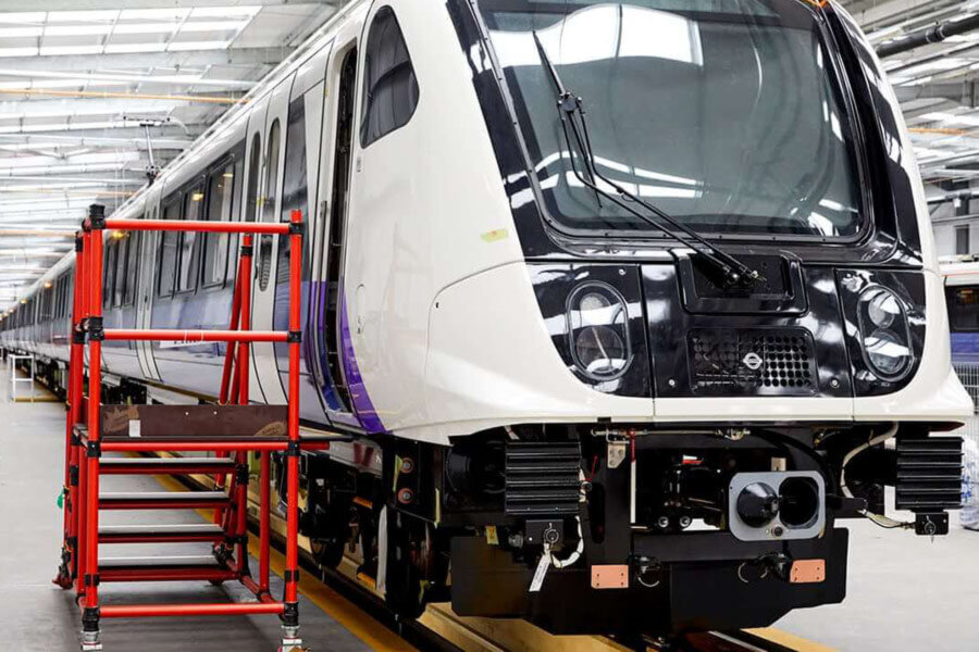 Platforms for train fleet and railway plant maintenance Simplified Safety