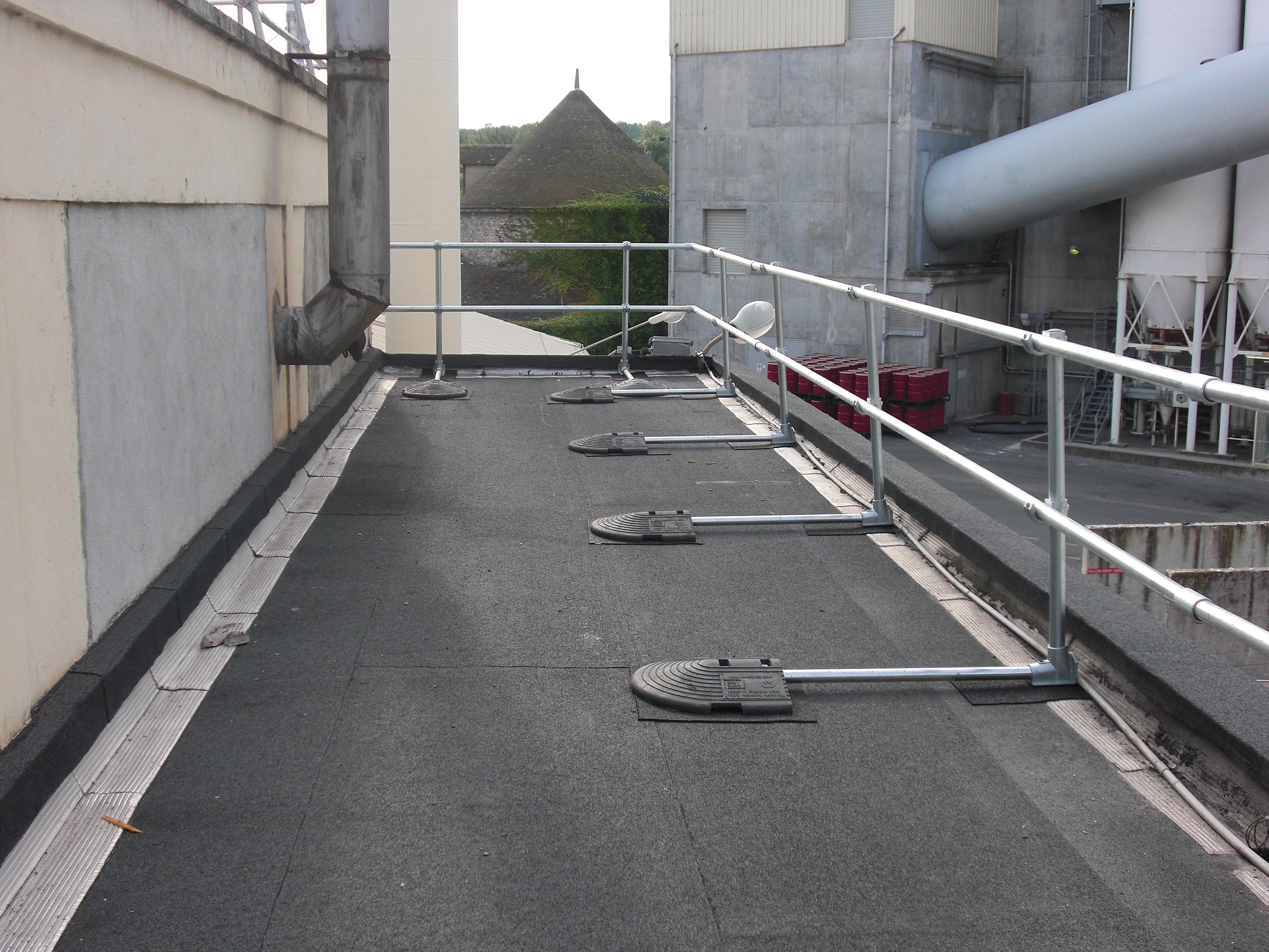 roof edge protection railing